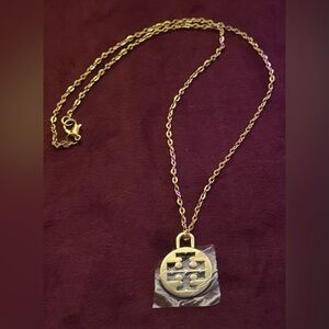 LOWSTART‼️Tory Burch golden charm with unbranded necklace